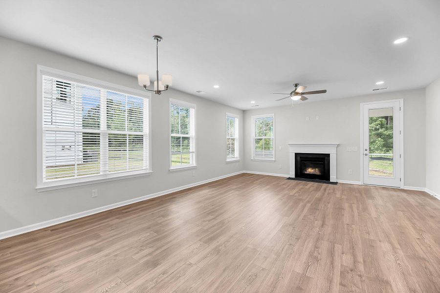 Spacious, unfurnished interior of a new home in Sweetgrass Station, Summerville (Image 29). Spacious, unfurnished interior of a new home in Sweetgrass Station, Summerville (Image 29).