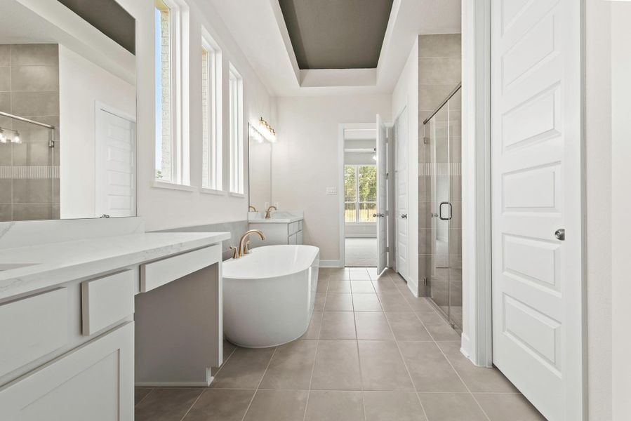 Representative image. Features, specifications, selections and colors may vary.