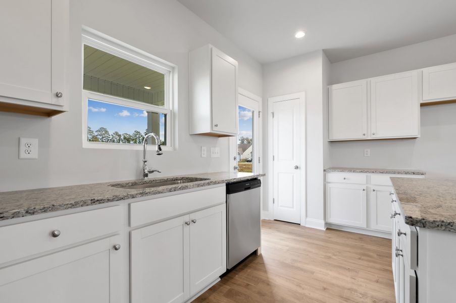 4br New Home in Conway, SC. - Slide 39 4br New Home in Conway, SC. - Slide 39