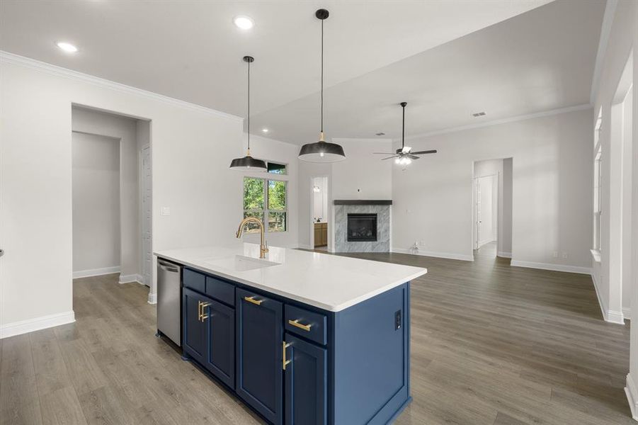 3012 Valley View- Kitchen-3