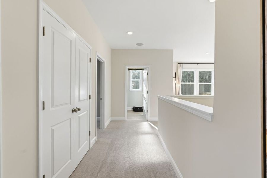 Representative unfurnished interior of a home built from the Essex by Taylor Morrison in Dreycott, Lawrenceville (Image 22).