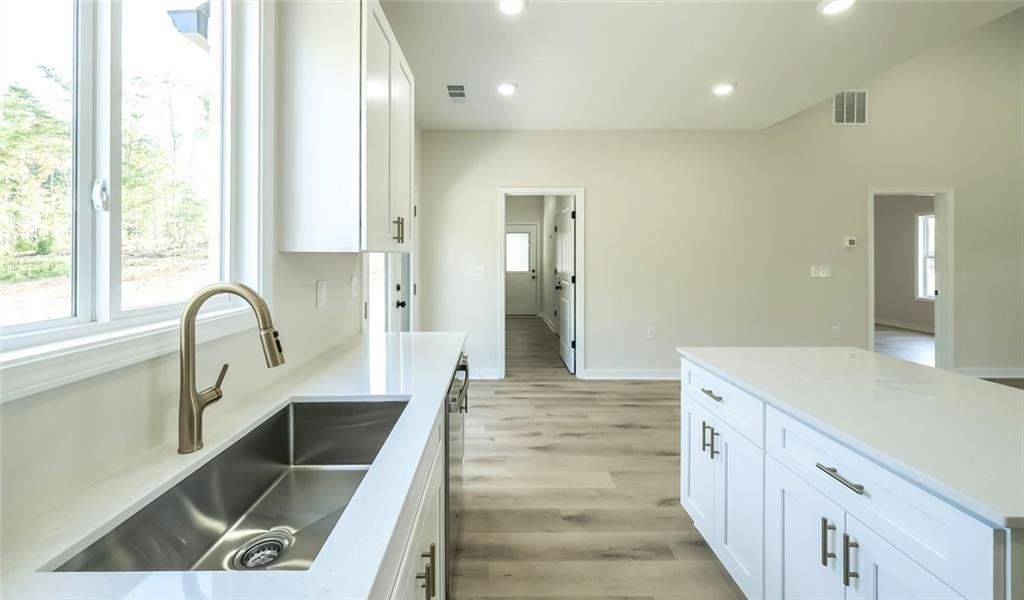 Furnished interior view inside a new home in , Tallapoosa (Image 3).