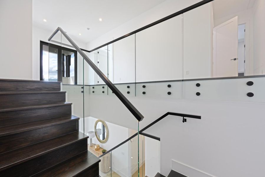 STAIRCASE STAIRCASE