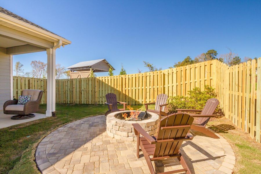 2045 Sinclair Drive Grovetown-large-050-008-Firepit-1500x1000-72dpi