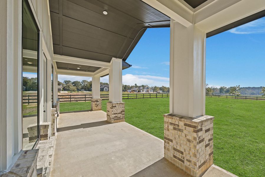 Exterior details and patio area of a home in Bentwood Farms, Montgomery (Image 38).
