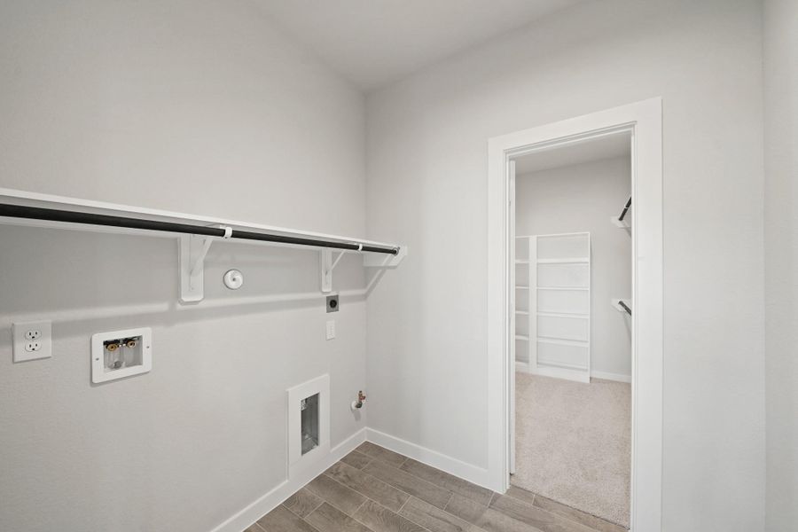 Spacious, unfurnished interior of a new home in Grand Oaks Village, Houston (Image 12). Spacious, unfurnished interior of a new home in Grand Oaks Village, Houston (Image 12).