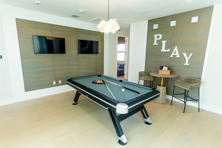 Furnished interior view inside a new home in , Palm Beach Gardens (Image 12).