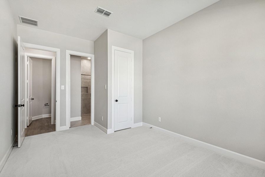 Spacious, unfurnished interior of a new home in ARTAVIA 65' Homesites, Conroe (Image 25).