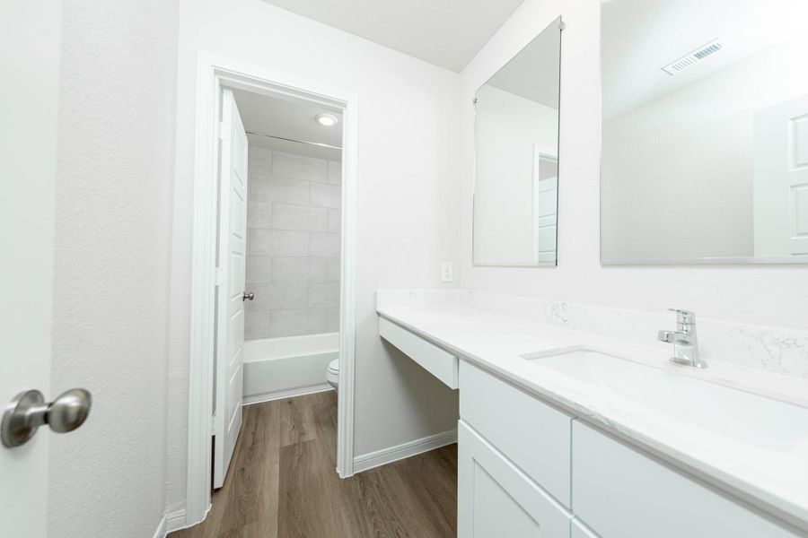 Furnished interior view inside a new home in River's Edge, Conroe (Image 10).
