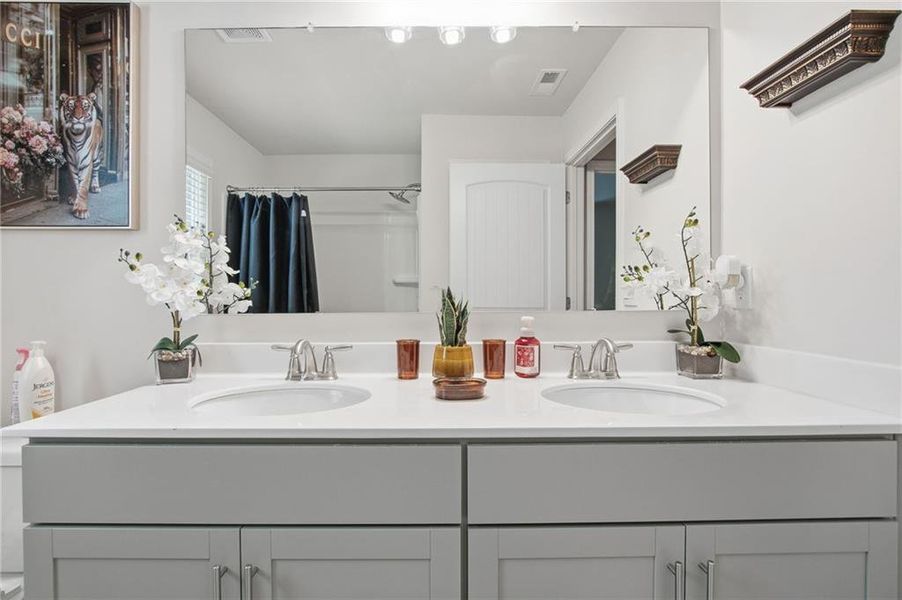 Close-up of interior finishes inside a home in , Newnan (Image 21).