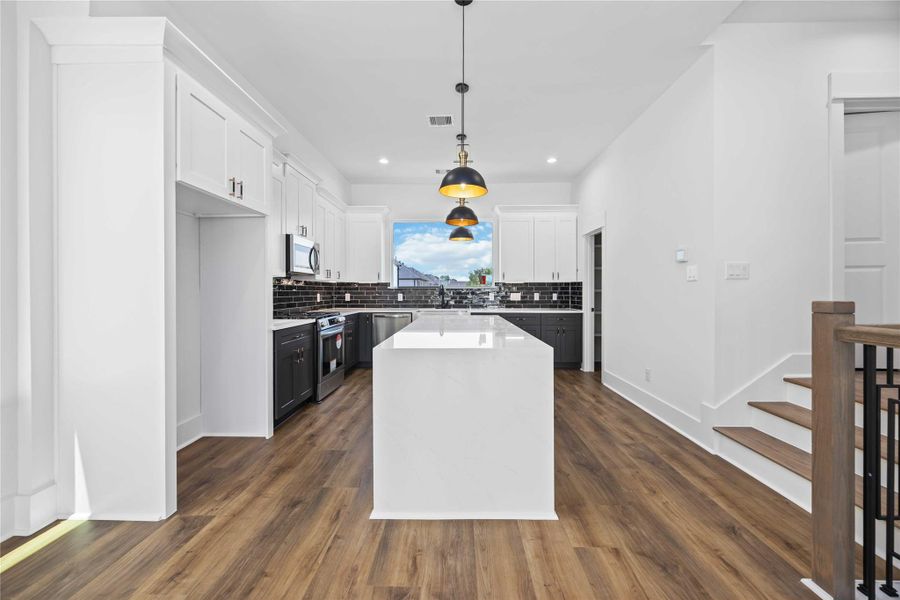 Furnished interior view inside a new home in , Houston (Image 26). Furnished interior view inside a new home in , Houston (Image 26).