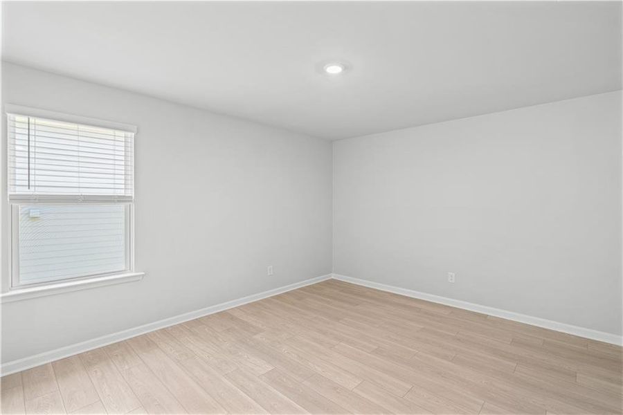 Spacious, unfurnished interior of a new home in Avery Ridge, Gainesville (Image 29).