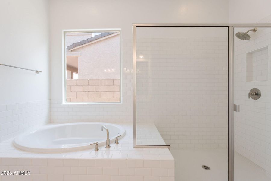 44-web-or-mls-Jackson-44 44-web-or-mls-Jackson-44