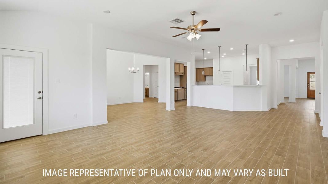 Spacious, unfurnished interior of a new home in The Woods, Lumberton (Image 16).