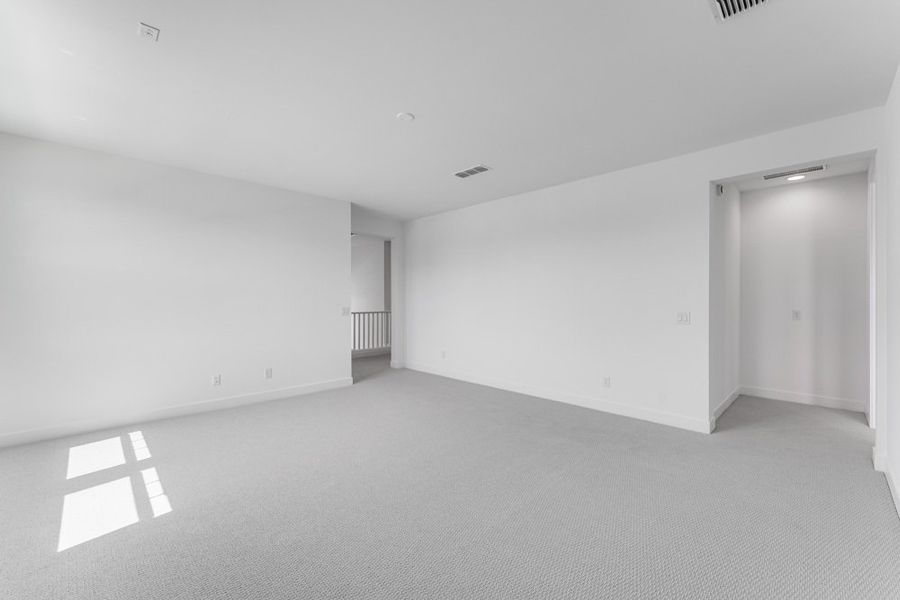 Representative unfurnished interior of a home built from the Denali by Taylor Morrison in Ellsworth Ranch Voyage Collection, Queen Creek (Image 35).