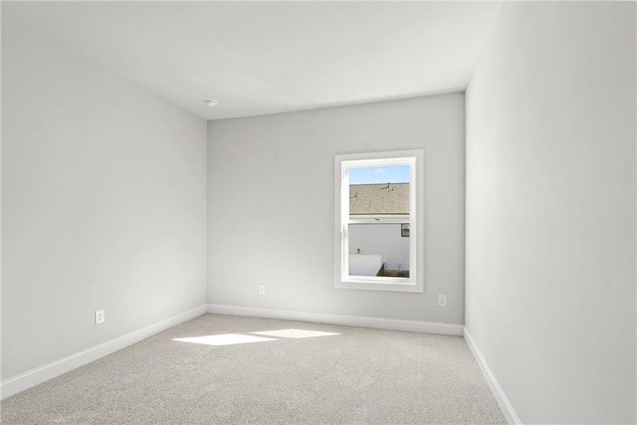 Spacious, unfurnished interior of a new home in Waterhaven, Cumming (Image 21).