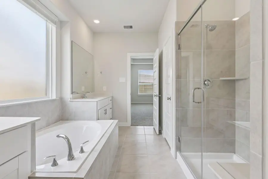 Photo is not of the actual home but is an inspirational photo of builder’s model home and may depict options, furnishings, and/or decorator features that are not included. Photo is not of the actual home but is an inspirational photo of builder’s model home and may depict options, furnishings, and/or decorator features that are not included.