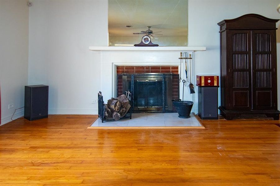 Furnished interior view inside a new home in , Brownwood (Image 5).