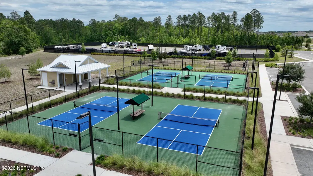 Community amenities in Cross Creek, Green Cove Springs (Image 48).