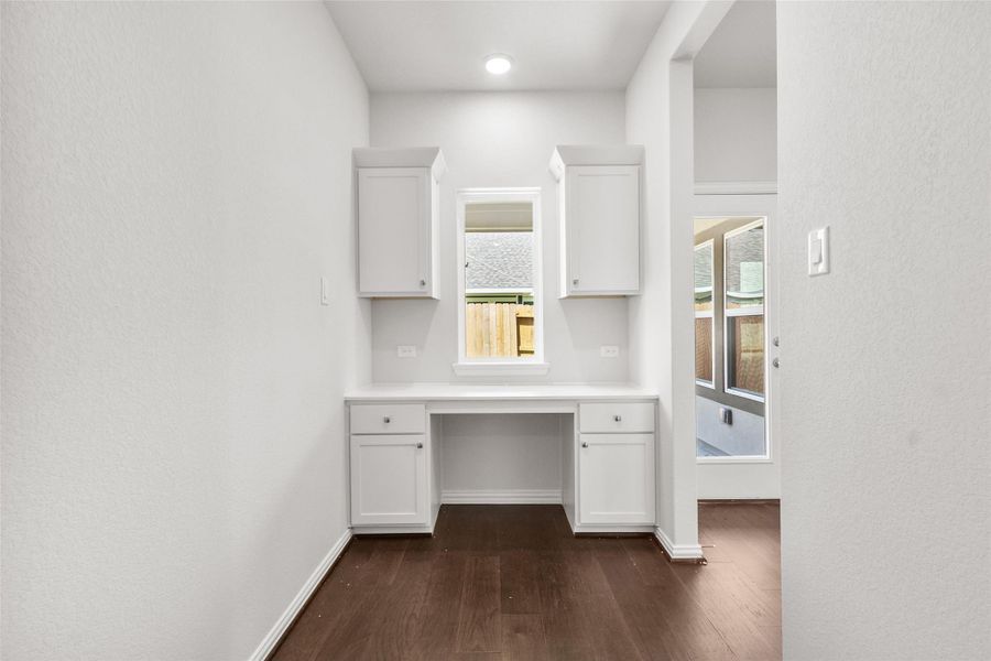 Furnished interior view inside a new home in Park at Eldridge, Sugar Land (Image 8). Furnished interior view inside a new home in Park at Eldridge, Sugar Land (Image 8).