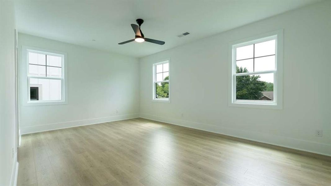 Spacious, unfurnished interior of a new home in The Village at Sandy Plains, Marietta (Image 30). Spacious, unfurnished interior of a new home in The Village at Sandy Plains, Marietta (Image 30).