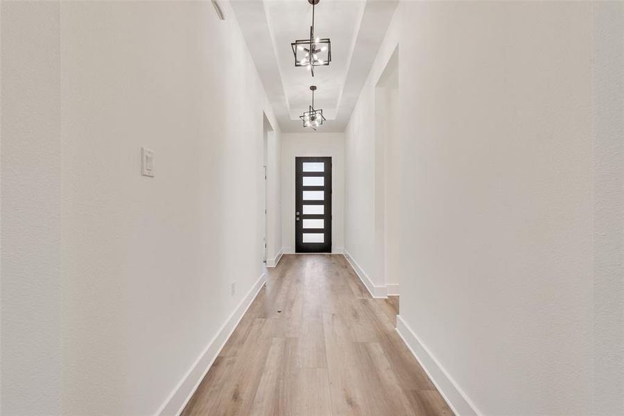 Spacious, unfurnished interior of a new home in , Dallas (Image 12).