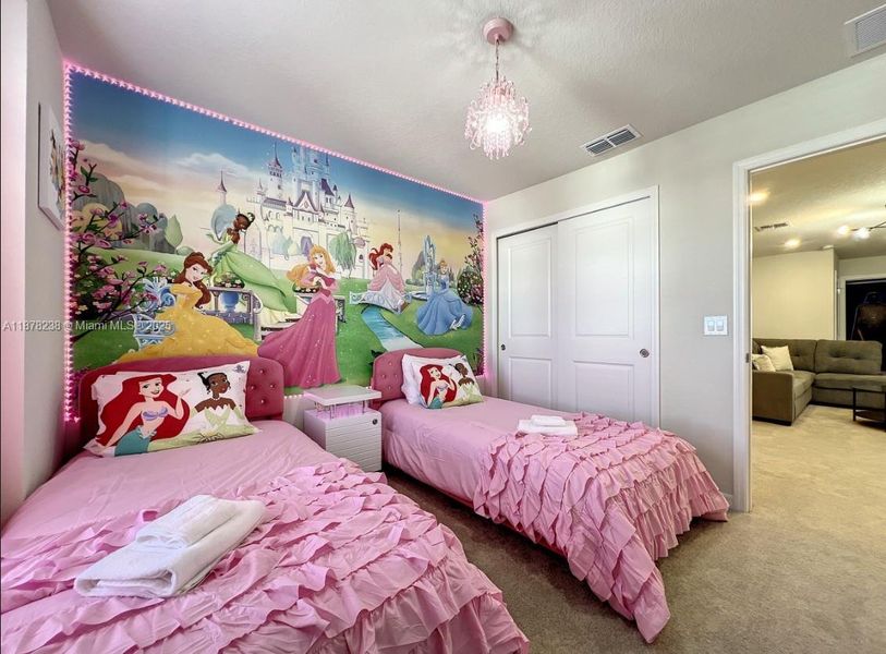 Furnished interior view inside a new home in , Davenport (Image 40).