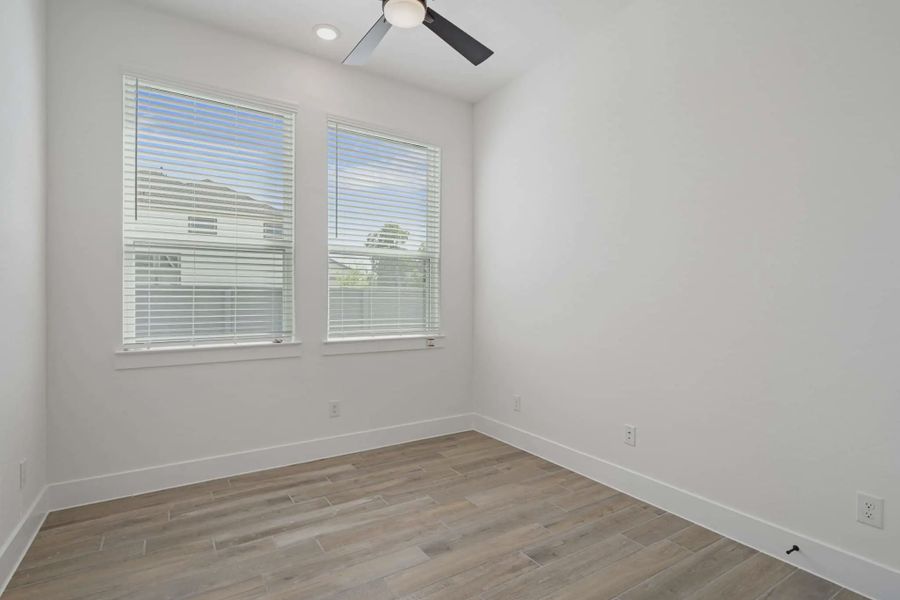 Representative unfurnished interior of a home built from the Malibu by Chesmar Homes in Fulshear Lakes, Fulshear (Image 21).