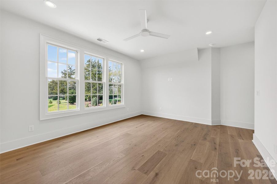 Spacious, unfurnished interior of a new home in , Mint Hill (Image 38).
