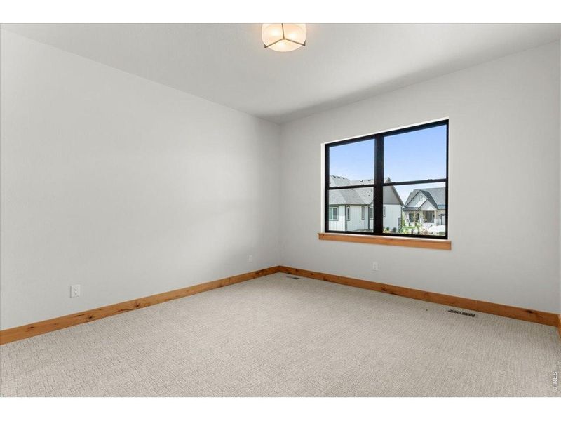 Spacious, unfurnished interior of a new home in Harvest Ridge, Berthoud (Image 21).