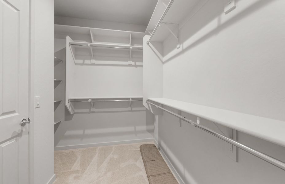 Spacious, unfurnished interior of a new home in Soleo, San Tan Valley (Image 22).