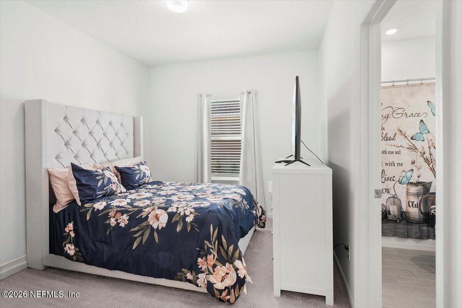 Furnished interior view inside a new home in Seaton Creek, Jacksonville (Image 6).