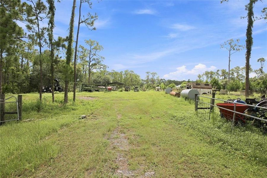 Natural landscape and outdoor views near in North Port (Image 42). Natural landscape and outdoor views near in North Port (Image 42).