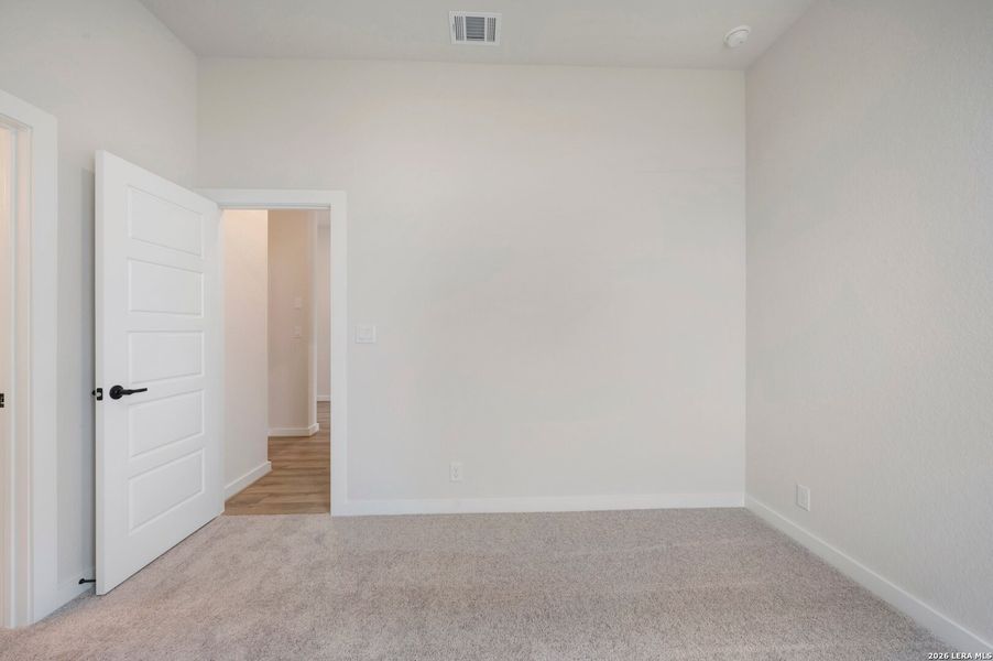 Spacious, unfurnished interior of a new home in Meyer Ranch – Select Reserve Series, New Braunfels (Image 36).