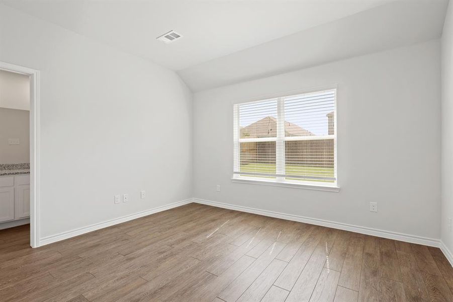 Spacious, unfurnished interior of a new home in Christian Meadows, Ennis (Image 17). Spacious, unfurnished interior of a new home in Christian Meadows, Ennis (Image 17).