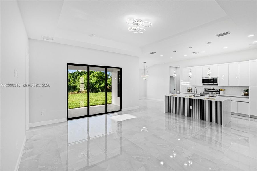 Image 43 of a home in .
