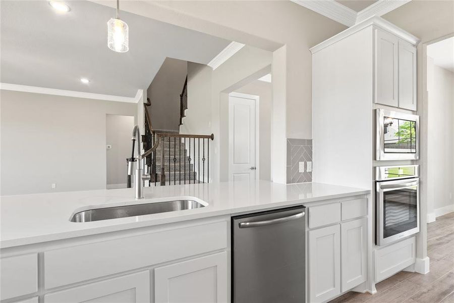 Furnished interior view inside a new home in Crystal Springs Estates, Alvarado (Image 34).