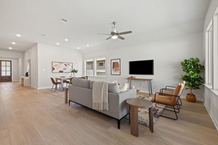 Furnished interior view inside a new home in Park Collection at Lariat, Liberty Hill (Image 17). Furnished interior view inside a new home in Park Collection at Lariat, Liberty Hill (Image 17).