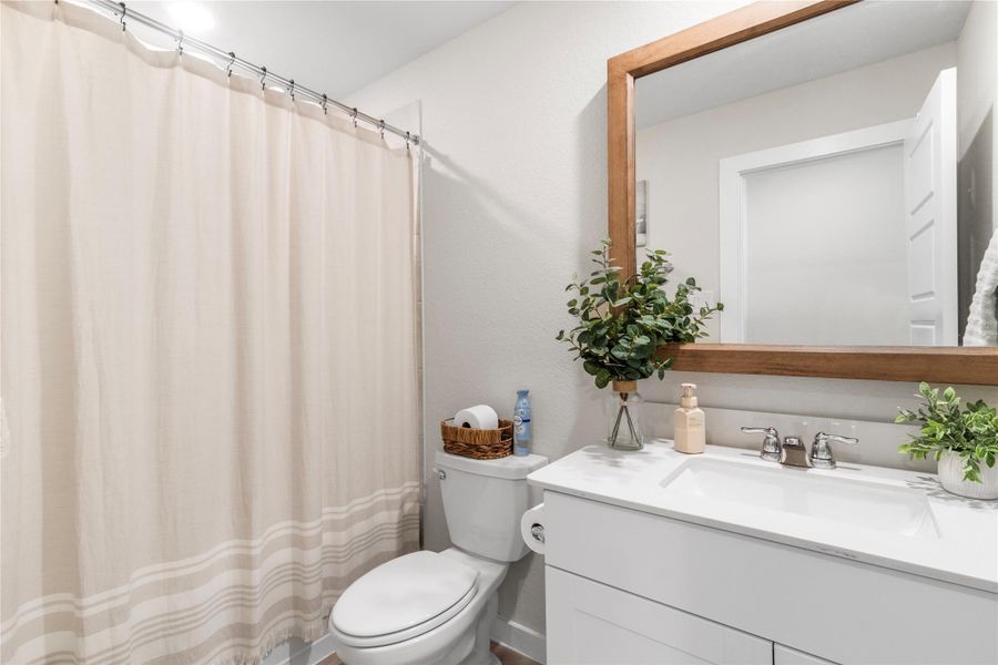 HALL RESTROOM HALL RESTROOM