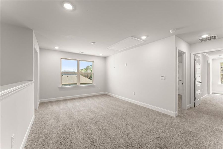 Spacious, unfurnished interior of a new home in Magnolia Villas, Cornelia (Image 37).