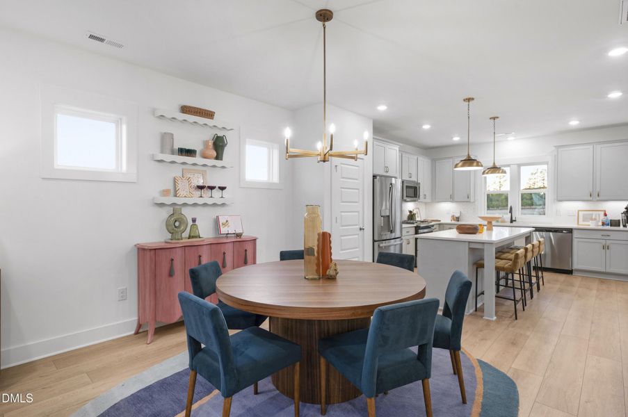 APA-0019*_Creator_C_Dining-Kitchen