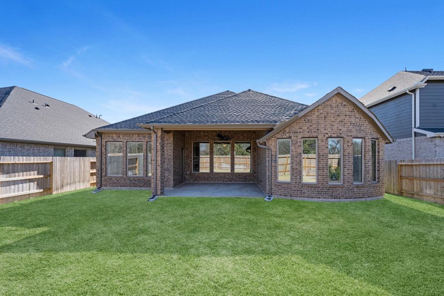Exterior details and patio area of a home in Dellrose, Hockley (Image 4).
