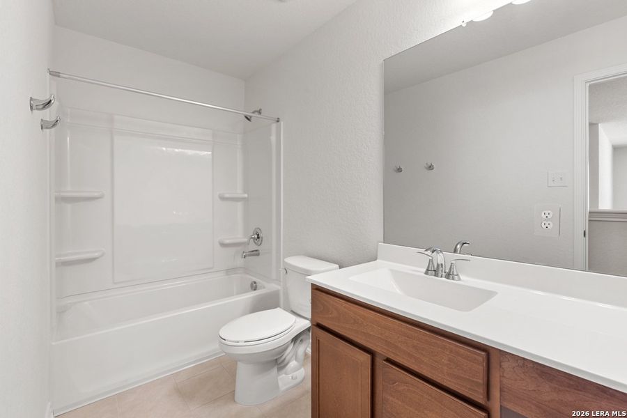 Furnished interior view inside a new home in Woodside Farms, Seguin (Image 11). Furnished interior view inside a new home in Woodside Farms, Seguin (Image 11).