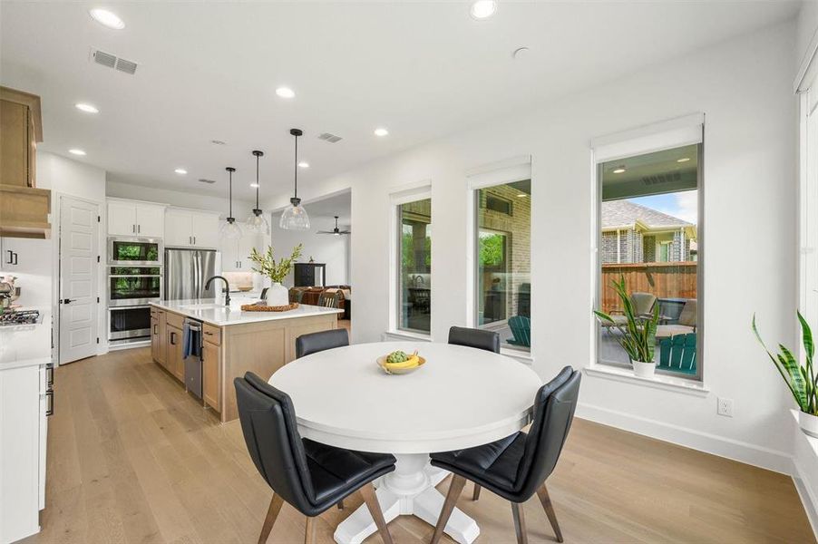 Furnished interior view inside a new home in Sonoma Verde, McLendon-Chisholm (Image 14).
