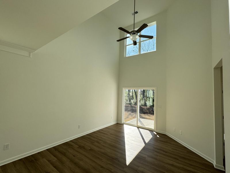 Spacious, unfurnished interior of a new home in East Main Townes, Spartanburg (Image 12).