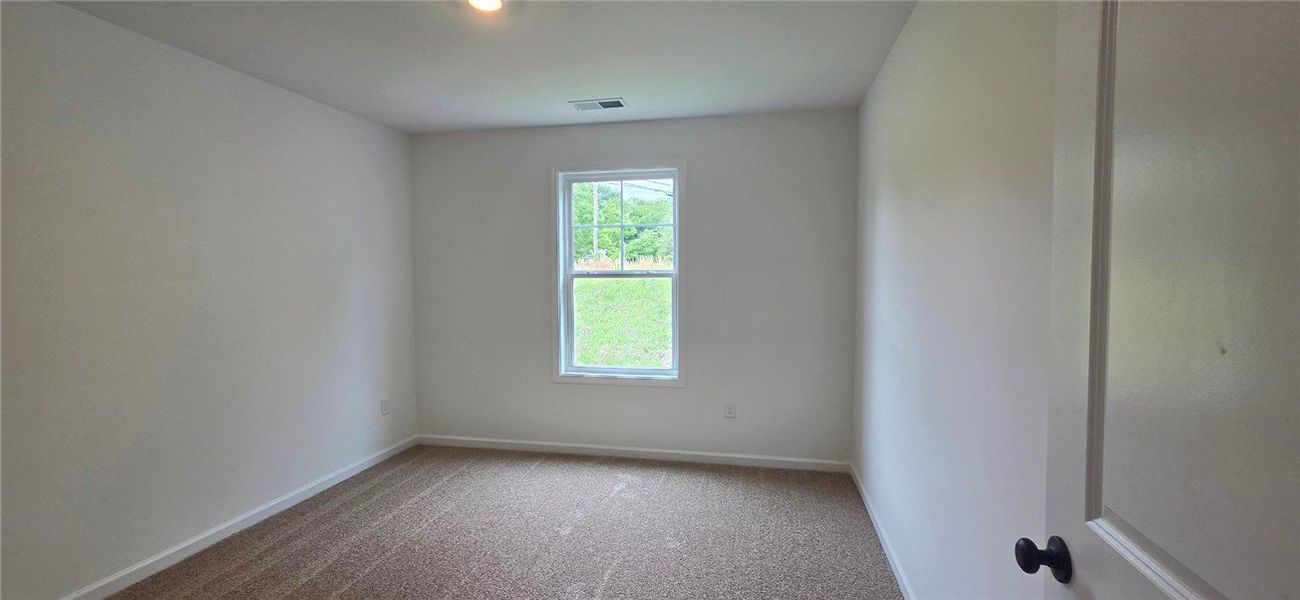 Spacious, unfurnished interior of a new home in Brownstone Park, Easley (Image 13).