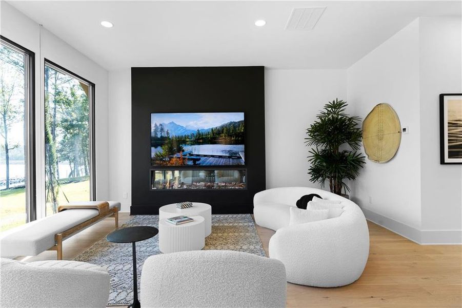 Furnished interior view inside a new home in , Waleska (Image 11).