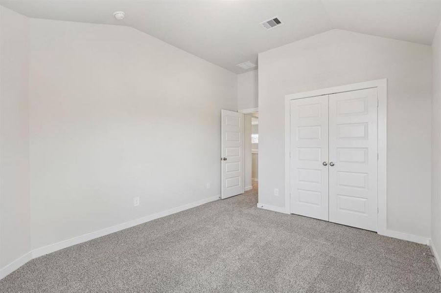 Spacious, unfurnished interior of a new home in Kingdom Heights, Rosenberg (Image 25). Spacious, unfurnished interior of a new home in Kingdom Heights, Rosenberg (Image 25).
