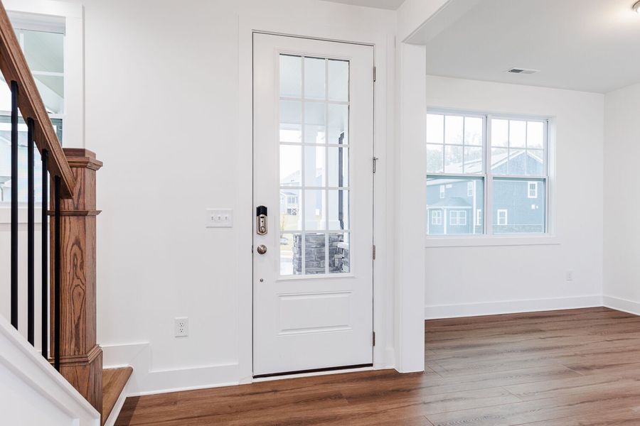 Spacious, unfurnished interior of a new home in High Grove Oaks, Fuquay Varina (Image 23).