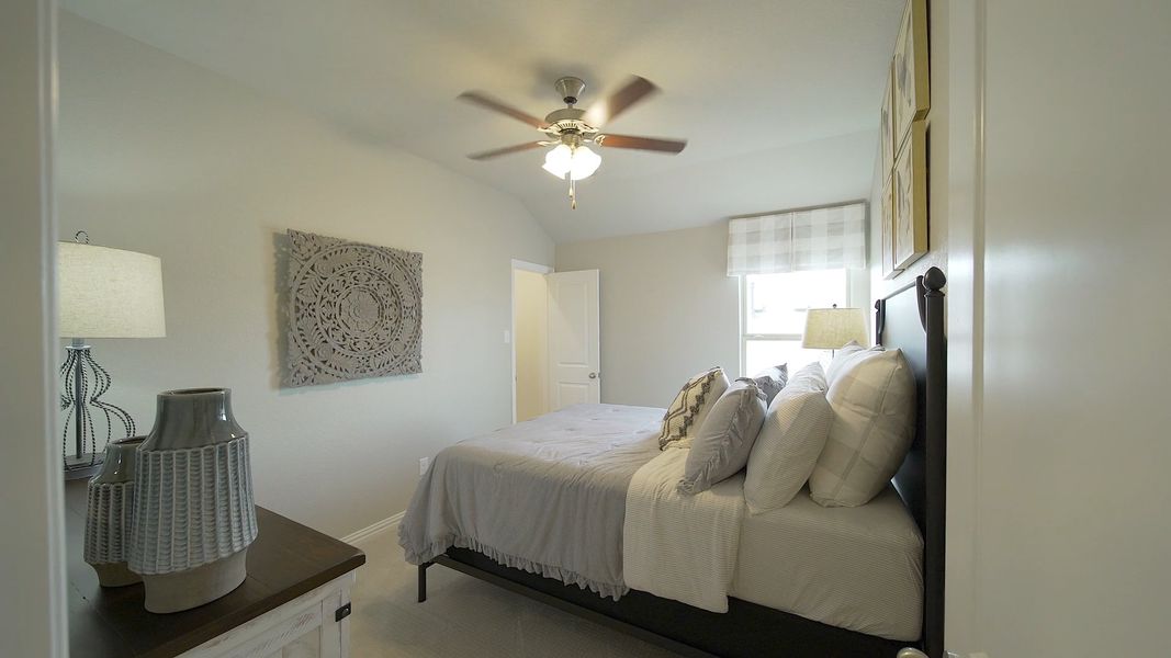 Furnished interior view inside a new home in Chalk Hill, Celina (Image 7).